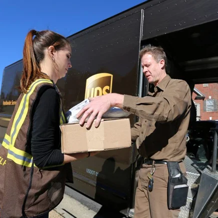 ups courier partner in Salem